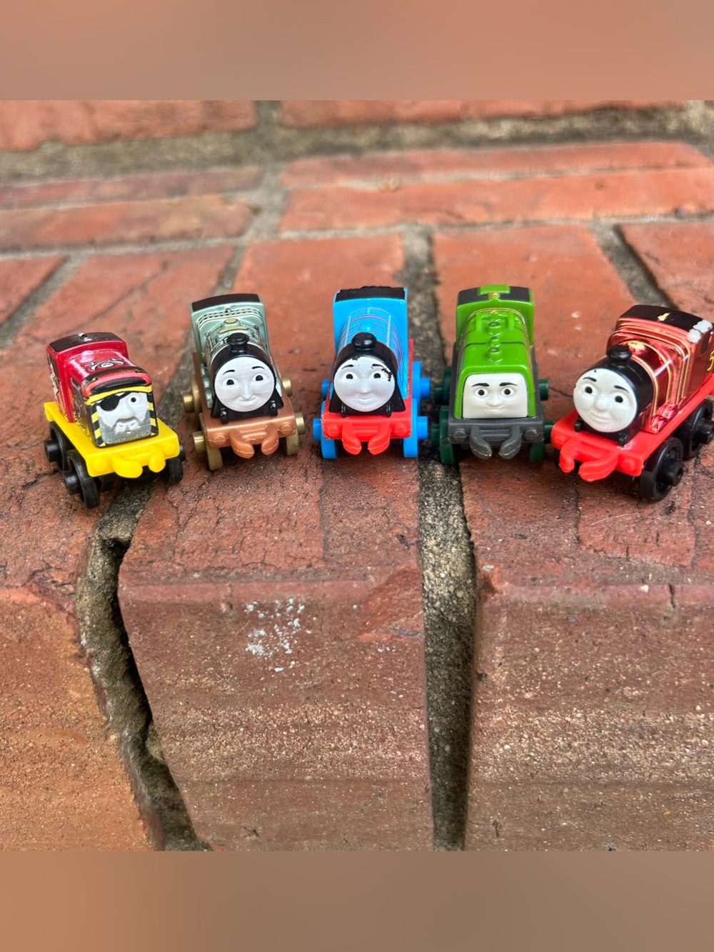 Fisher-Price Thomas & Friends MINIS toy train engines.